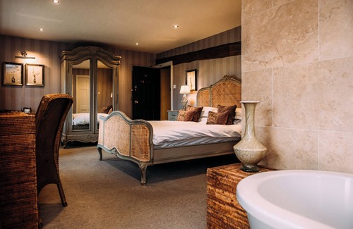 Hurst Green Hotel | Shireburn Arms Hotel