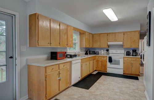 Durham House | Shirley St 3BR @ Duke Medical Campus