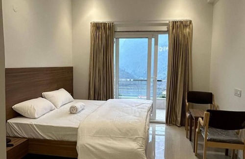 Guptkashi Hotel | Shiv Kedar Hotel