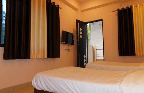 Varanasi Apartment | Shiv Sarana Homestayz