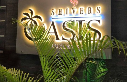 Sinquerim House | Shivers Oasis Delux Suite 2 (5 mins away from the beach)
