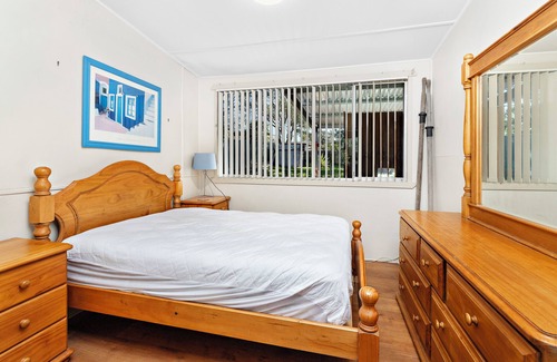 Shoalhaven Heads House | SHOALHAVEN HEADS RIVER COTTAGE. PET FRIENDLY. EARLY CHECK IN, LATE CHECK OUT
