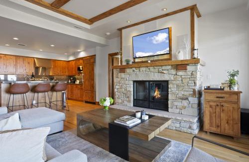 Empire Pass Apartment | Shooting Star Lodge at Deer Valley Resort - Two Bedroom Residence #103 condo