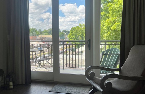 Blue Ridge Condo | SHOP, DINE, UNWIND…All In Downtown Blue Ridge!