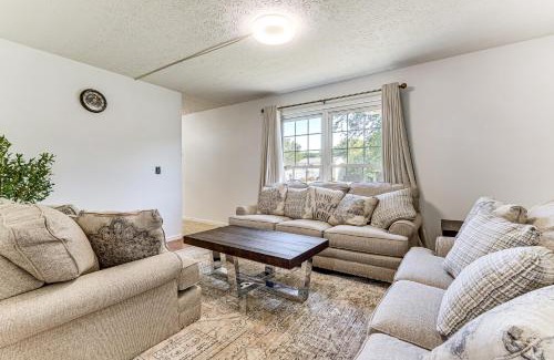 Pickerington House | Shop, Golf and Explore Home 14 Mi to Columbus!