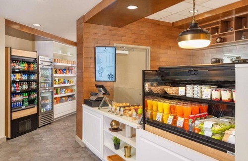 Chandler House | Shopping and sunshine south of Phoenix