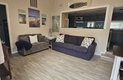 Myrtle Beach Cottage | "Shore Enough" 2 Bed/1 Bath Cottage in Oceanlakes N-19 *complimentary golf cart*