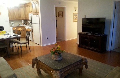 Stone Harbor Condo | Shore Getaway Right in the Middle of Town and Waterfront View!