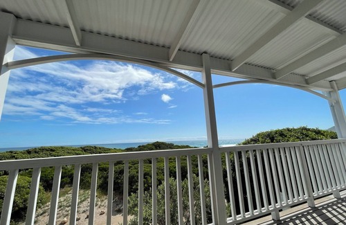 Scarborough Villa | Shore House: Beautiful New Beach House With Breathtaking Views of Atlantic Ocean