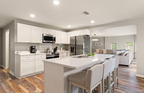 Brunswick House | Shore Thing | 4 Bed, 2.5 Bath