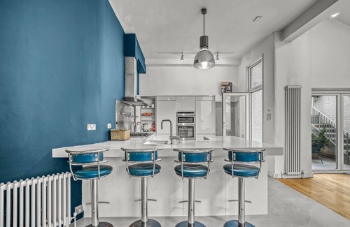 Shoreditch Apartment | Shoreditch 6bed Penthouse Loft | Private Courtyard