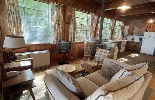 Bridgton Cabin | Shorefront on Highland Lake