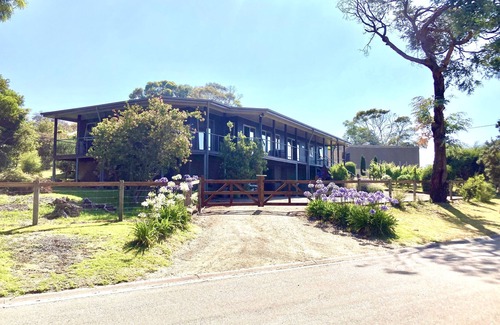 Shoreham House | Shoreham BEACH/TREE HOUSE