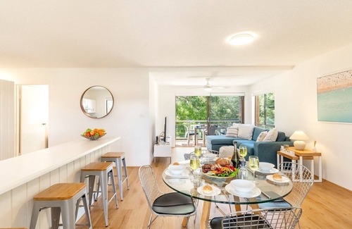 Nelson Bay Apartment | Shoreline, 9 1 Intrepid Cl - 200m to Shoal Bay beach and wifi