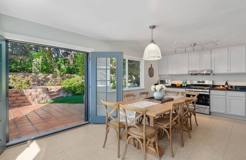 Santa Barbara House | Shoreline Breeze - Costal Comfort on the Mesa