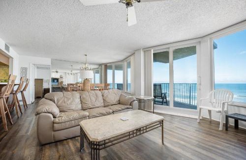 Daytona Beach Shores Apartment | Shores Club 807