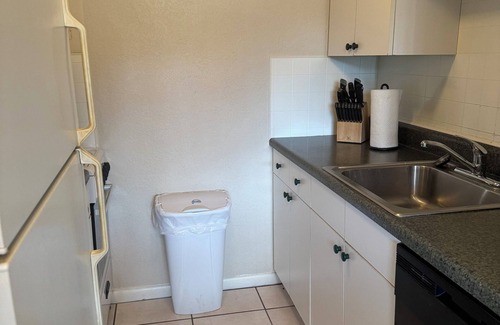 Pompano Beach Condo | Short Block To Beach And Intracoastal #205