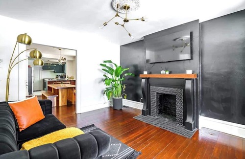 Short North House | Short North/Downtown | Walk to Convention Center | Free Parking | 5,800+ Reviews