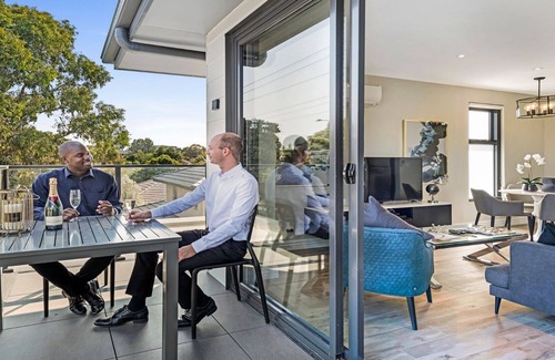 Mount Waverley Apartment | Short Stay Manhattan Notting Hill 1 Bed Standard