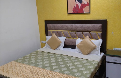 Saket Apartment | Short Stay Service Apartment In Saket
