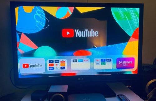 Chorlton-cum-Hardy House | Short Term Shared R&R In Chorlton