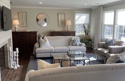 Cohasset House | Short Walk to Beach!