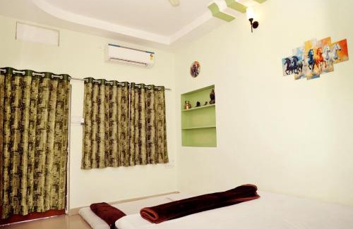 Ujjain House | Shree Vinayak Guest house