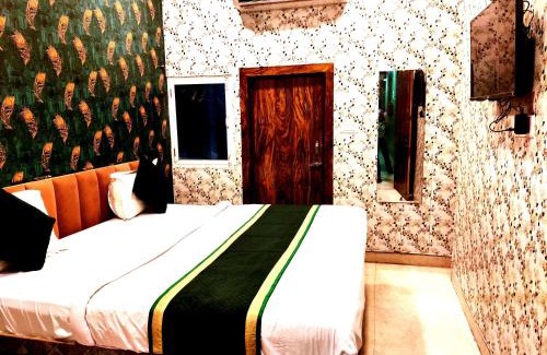 Vrindavan Hotel | Shri Banke Bihari Seva Sadan Vrindavan