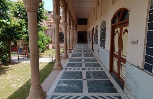 Jaipur District House | shri gokerneswar guesthouse