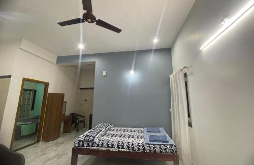 Gokarna House | Shri Virajita - Budget AC 1 Bhk double bed