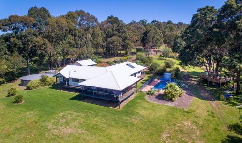 Yallingup Siding House | Shumadia I Private Properties