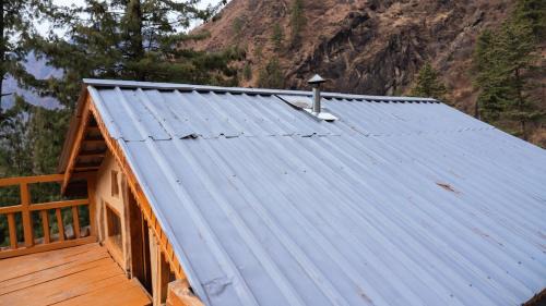 Kullu Ski Chalet | Shunya Stays - A Wooden Chalet in Uchdhar