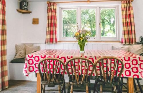 Manorbier House | Shute Cottage