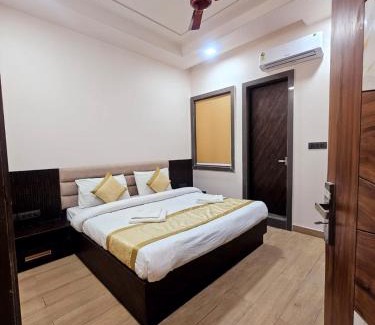 Mathura House | Shyam Palace Inn