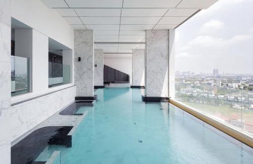 Huai Khwang Apartment | Siamese Residence Landmark MRTA Station Bangkok