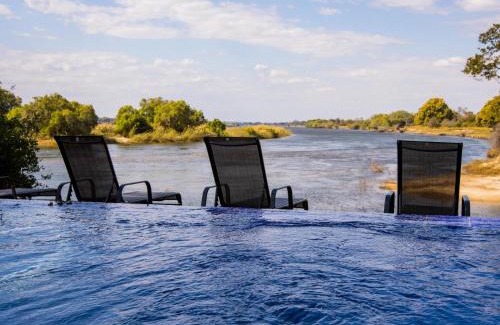 Matabeleland North Cabin | Sian-simba-river-lodge
