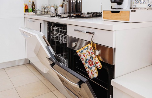 Centro Direzionale House | Sicilian Escape - 100m from Milan Central Station