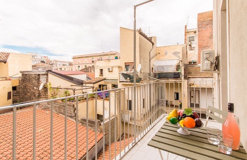 Catania City Centre Apartment | Sicula home in the city center, Catania, Italy
