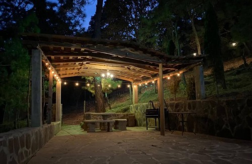 Atemajac de Brizuela Cabin | Sidarta Spa Cabin: we have 10,000 m of land and 600 m of construction