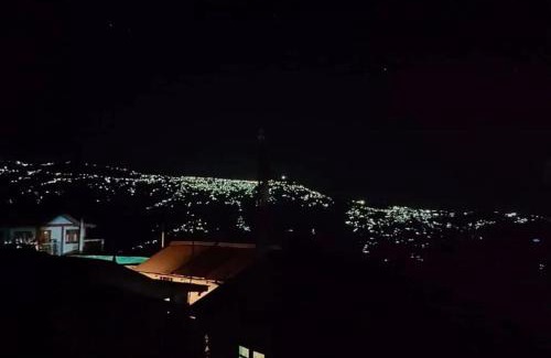 Lebong and Mineral Spring Tea Garden House | Siddharth Home Stay, Dawaipani
