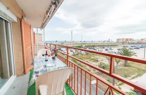 Cunit Apartment | Side sea Cunit full apartment
