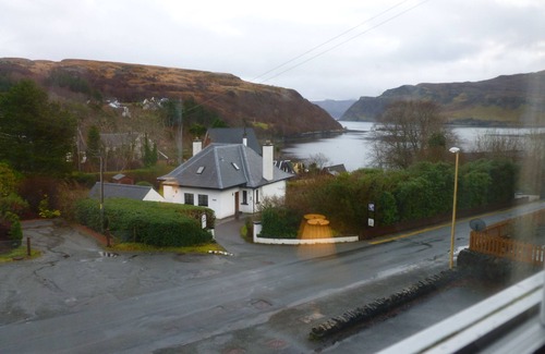 Achachork House | Sidhean Dubha Holiday Home Central Portree