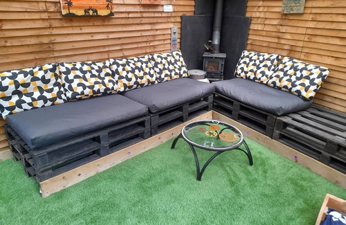 Ystradgynlais Cottage | SIED YR ARDD, pet friendly, country holiday cottage in Ystradgynlais