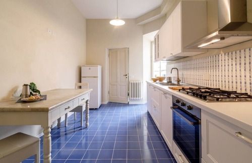 Siena Historical Center Apartment | Siena Apt w/Stunning Church of San Domenico View