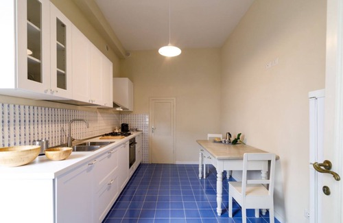 Siena Historical Center Apartment | Siena Apt w/Stunning Church of San Domenico View