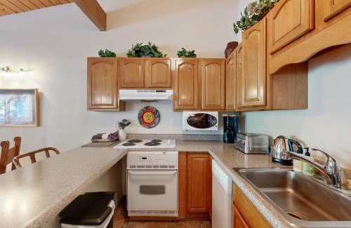 Taos Ski Valley Apartment | Sierra Del Sol 10