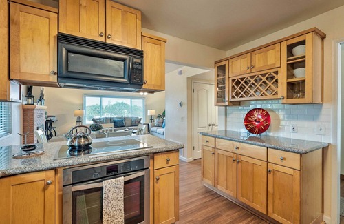 Exeter House | Sierra Nevada Mountain Retreat, Set on Citrus Farm