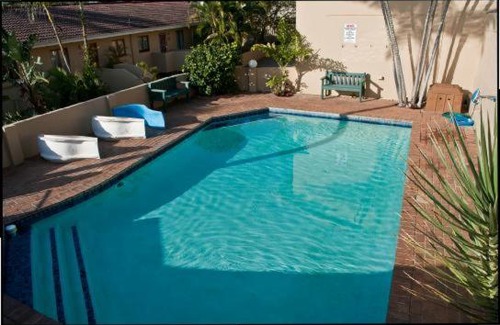 Shaka's Rock Apartment | Siesta 1