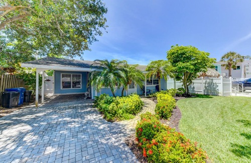 Siesta Key Village Cottage | Siesta Key Beach Cottage