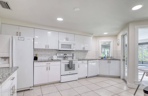 South Sarasota House | Siesta Key FL: Heated Pool, Beaches, Family Fun